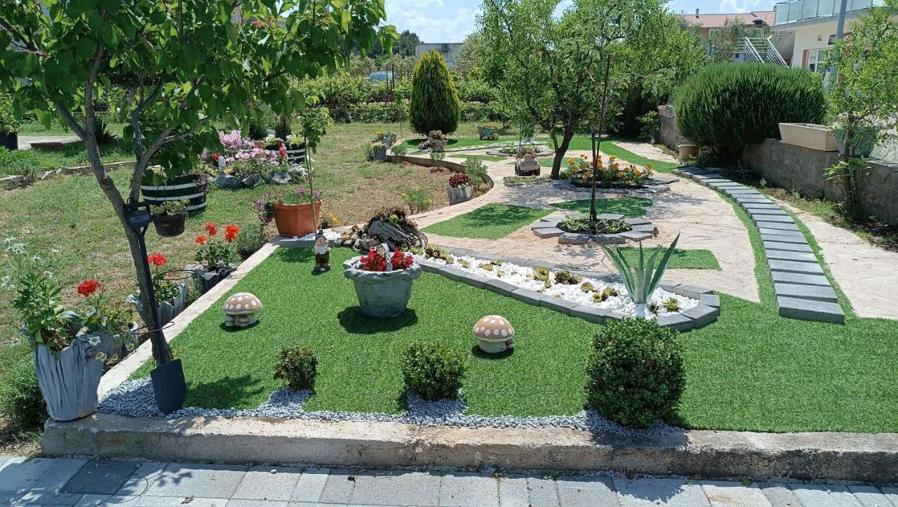 Andela Home - Krka Waterfalls Lozovac Extérieur photo