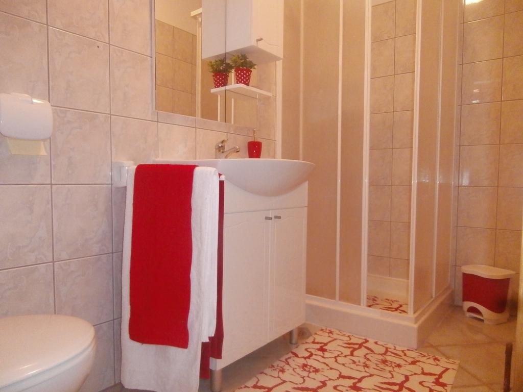 Andela Home - Krka Waterfalls Lozovac Extérieur photo